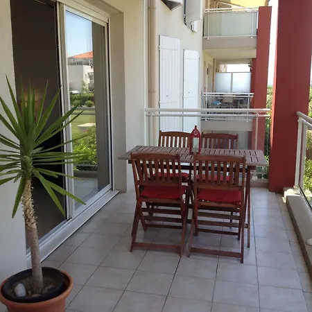 Apartment Domaine Flore *